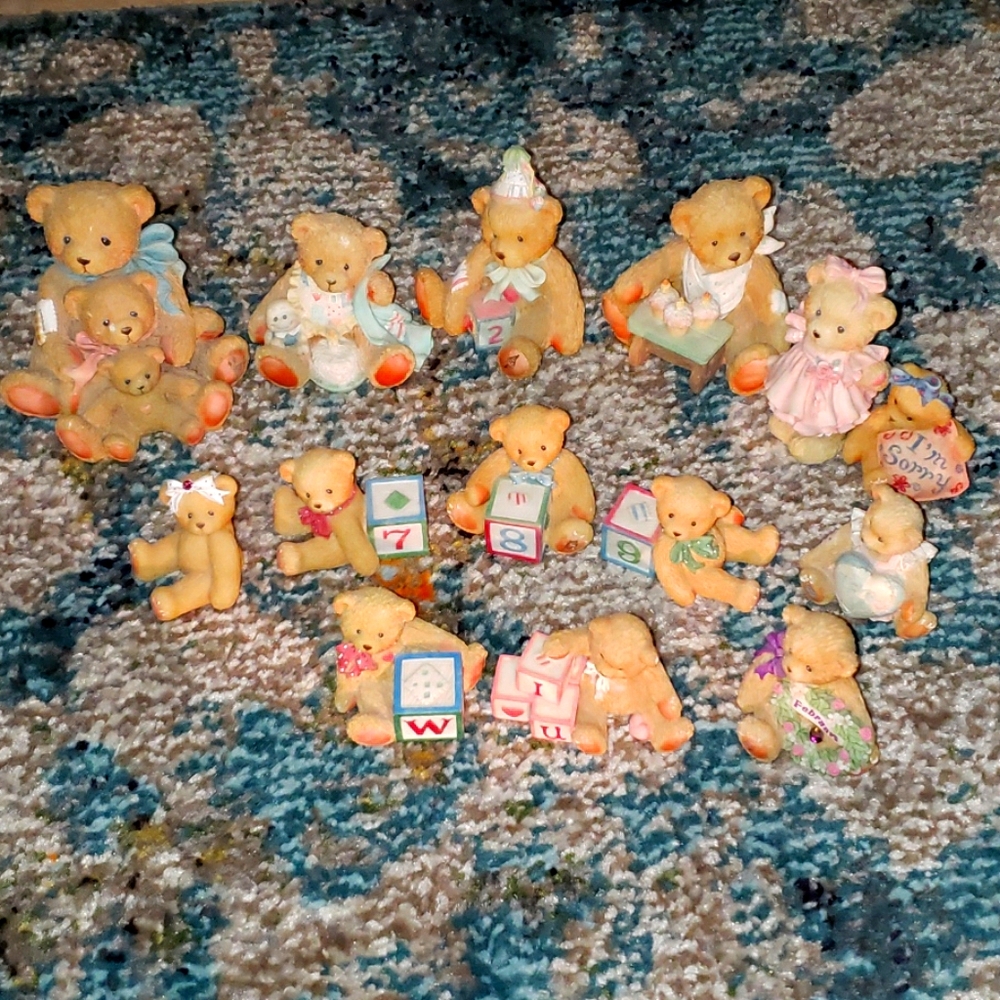 Cherished teddies lot of 14 pc